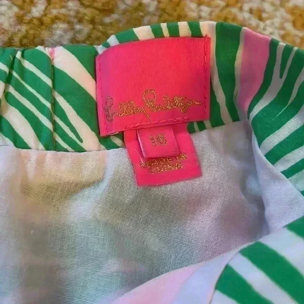 Lilly Pulitzer, pink and fig leaf  a line skirt lined